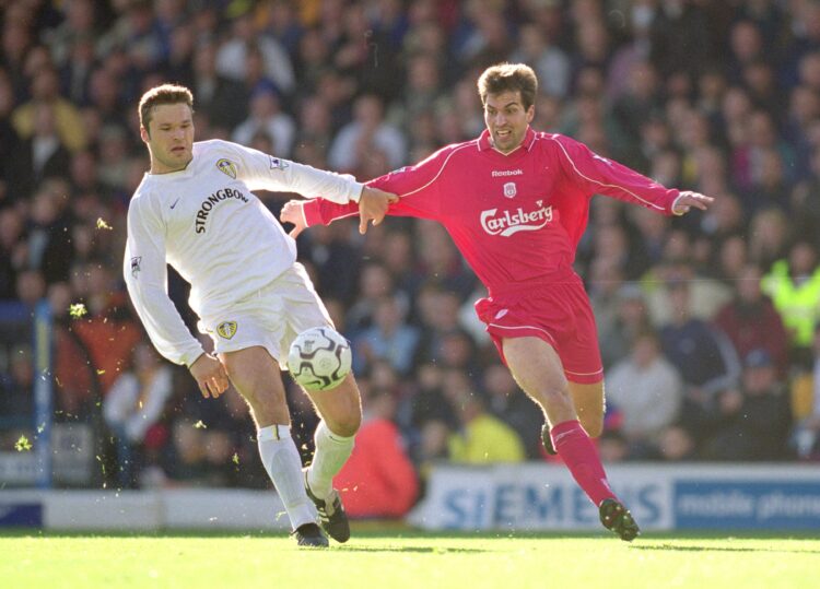 4 Nov 2000: Markus Babbel (right) of Liverpool challenges Mark Viduka of Leeds United during the FA Carling Premiership match at Elland Road in Le...