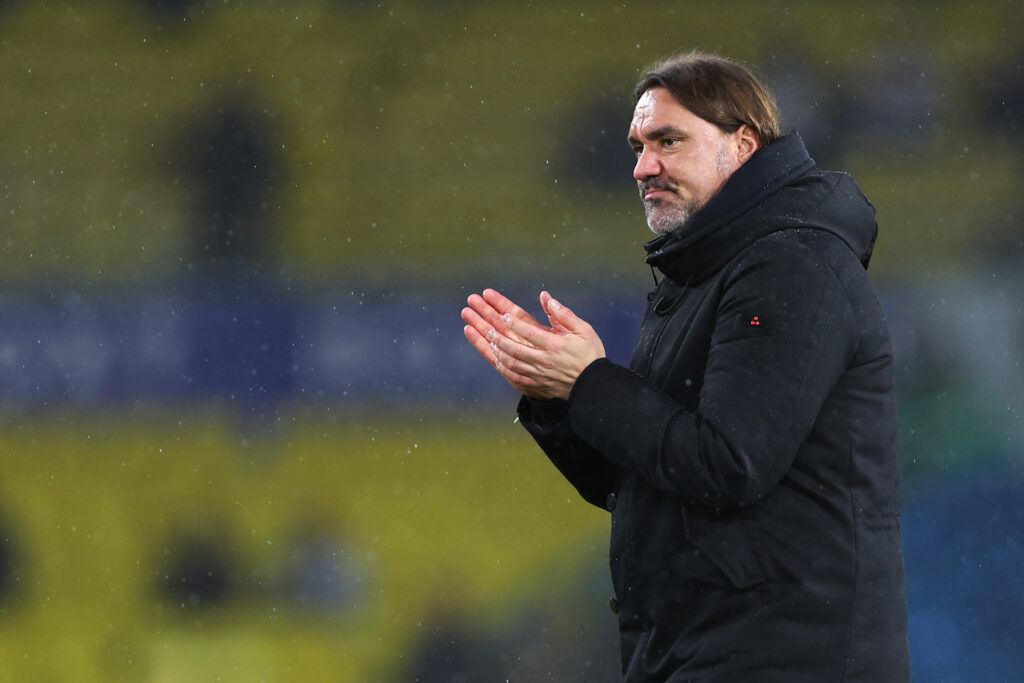 Daniel Farke applauds the Leeds United fans