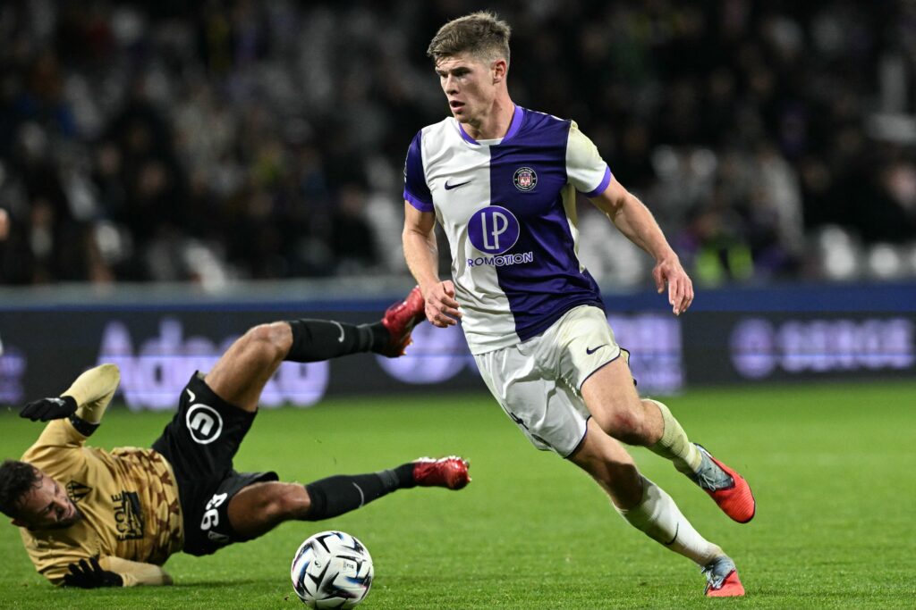 Charlie Cresswell of Toulouse