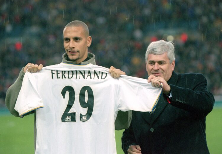 26 Nov 2000: Leeds United record signing Rio Ferdinand receives his new shirt from Leeds United chairman Peter Risdale before the FA Carling Premi...